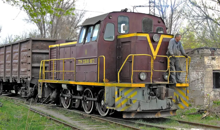 Маневровий тепловоз ТГМ23В48